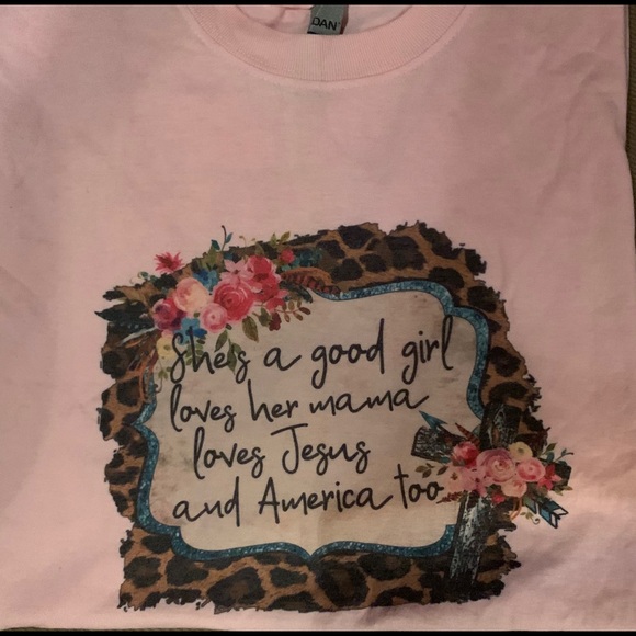 NEW T-shirt - Picture 1 of 1